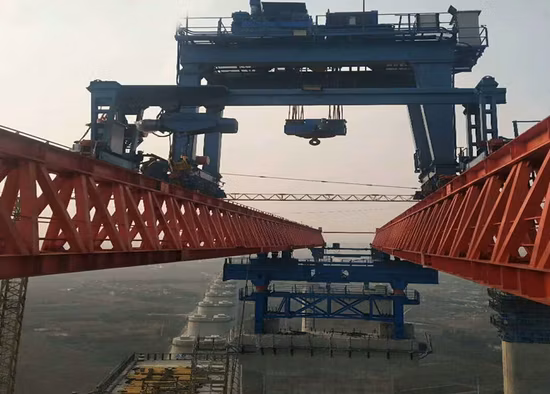 Lanciatore per installazione di gru a trave Highway 800t ad alte prestazioni